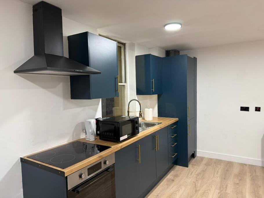 Modern 1 Bedroom - 5 Min Walk From Princess Street Eb1 爱丁堡 外观 照片
